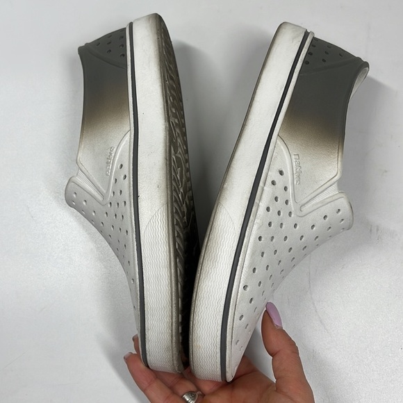 Native Jefferson White & Gray Slip On Shoes Women's Size 8 - Picture 4 of 8